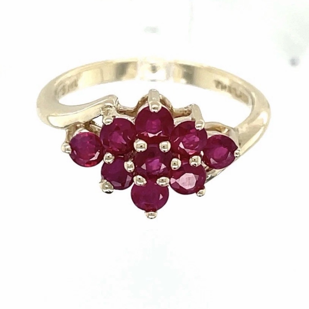 Vintage Ruby ring size 8
